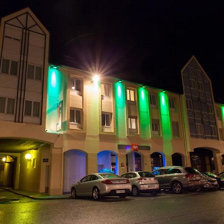 Hotel Ibis Alençon Exterior foto